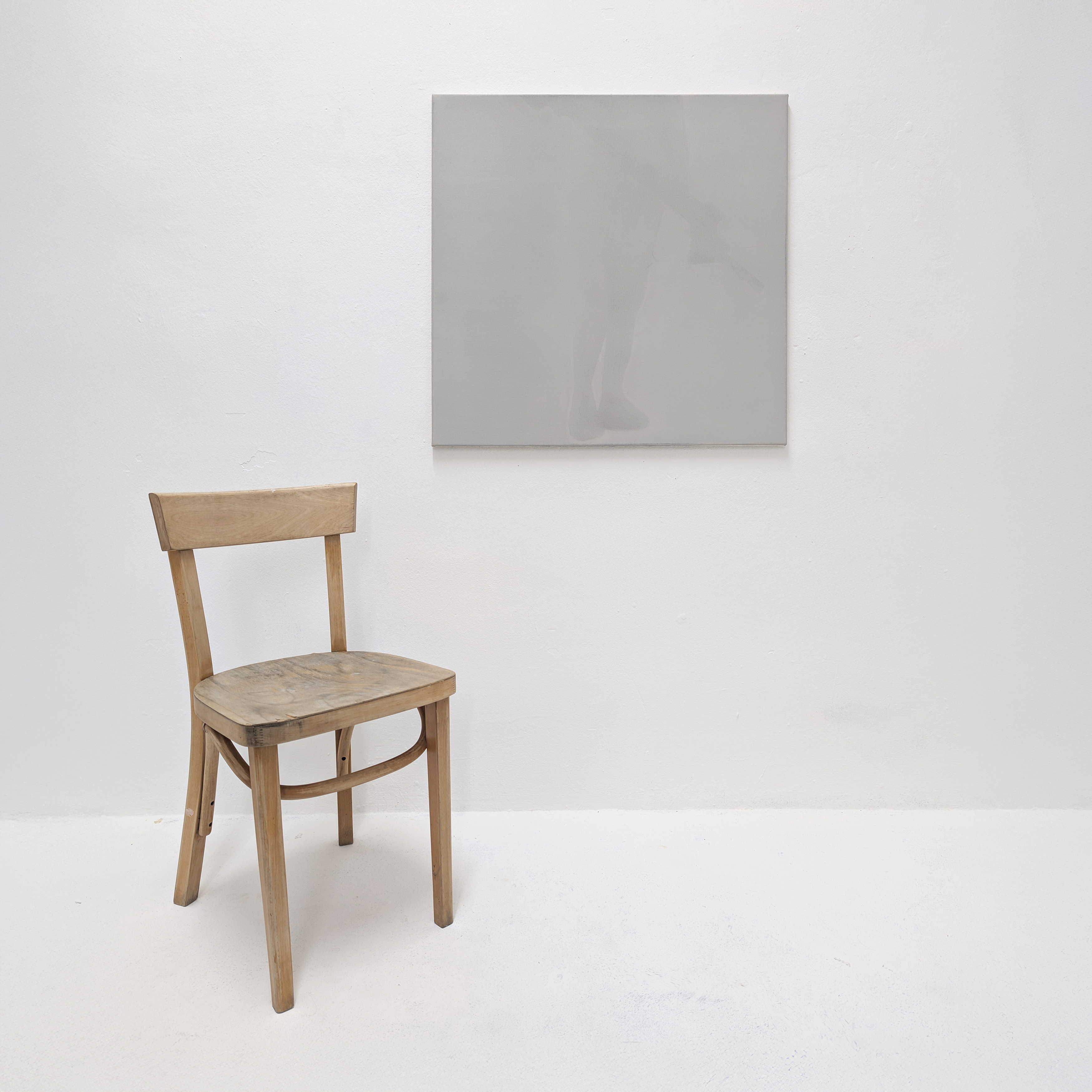 Oil painting by Tejzt: 'Wenn ich mir gehör'—A spectral, barely perceptible figure holds an undefined object in a weightless pose, suspended in a field of silence. The scene suggests themes of self-listening, internal resonance, and an ephemeral presence dissolving into light. The work echoes notions of spiritual attunement, inner voice perception, and the subtle interplay of authority and receptivity.